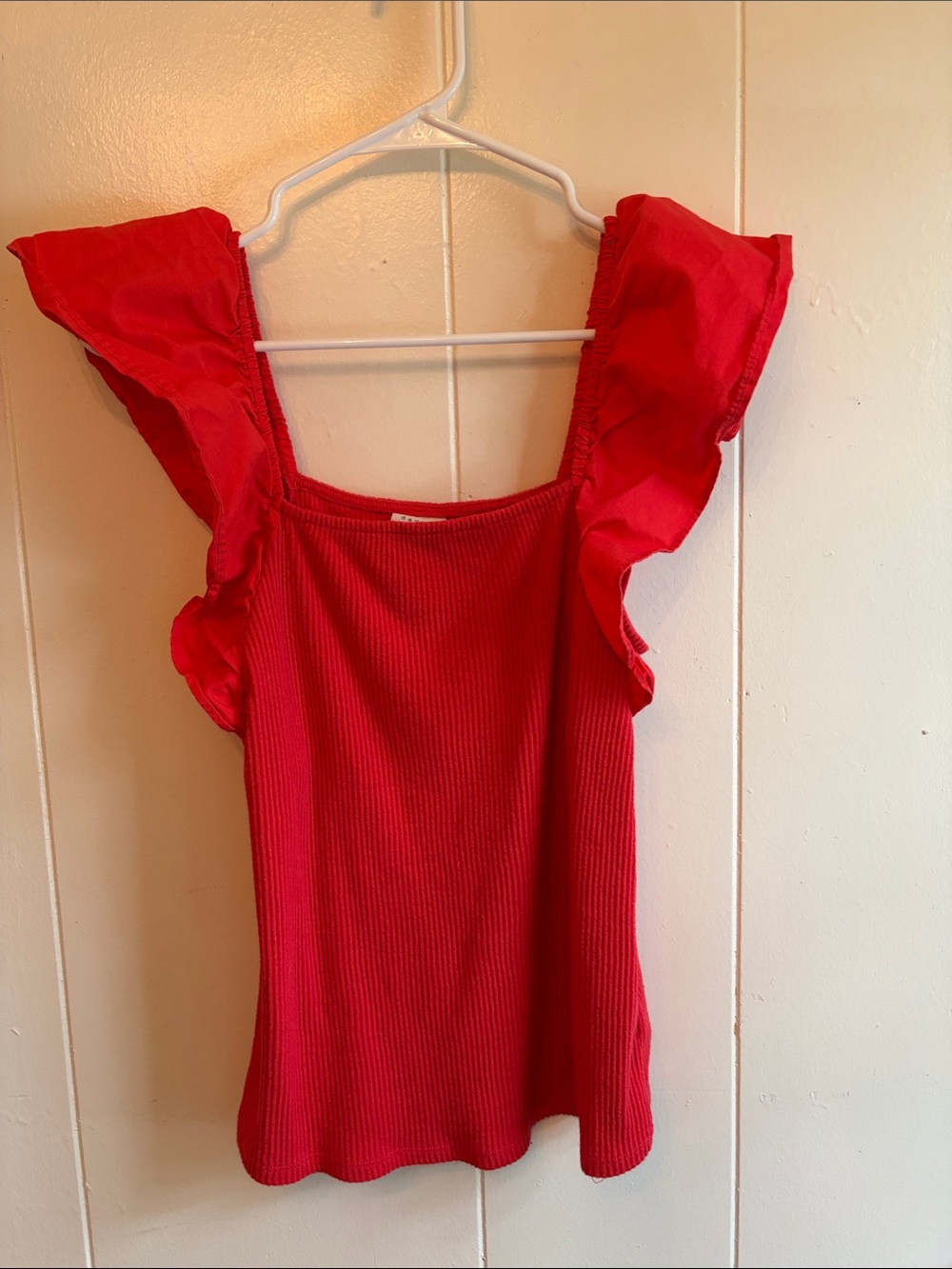 Red Ruffle-Sleeve Ribbed Tank Top
